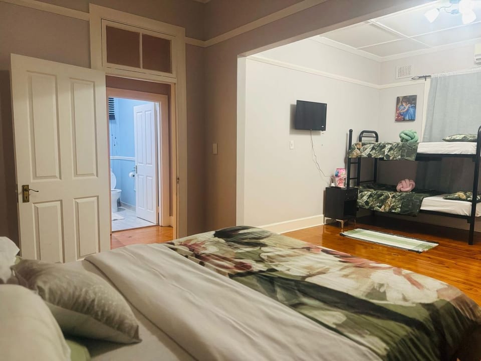 HomeAway Self Catering Accommodation Bed and Breakfast in Durban