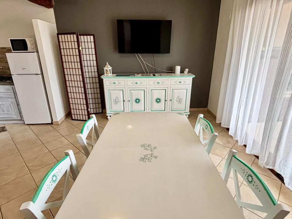 Casa Zephyr By La Via Del Mare Viaggi e Vacanze Apartment in Villasimius