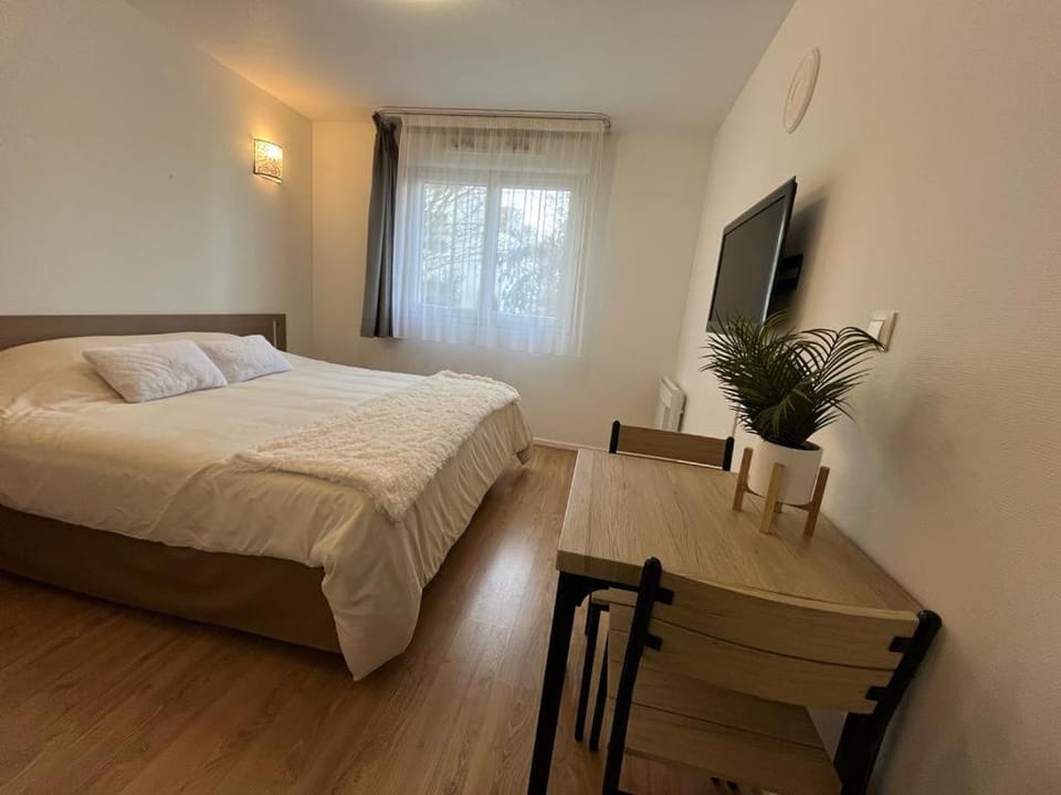 Peaceful studio in Idron Apartment in Pau