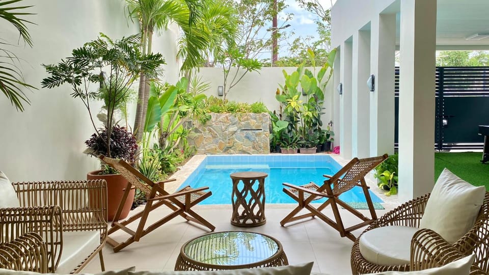 Nazville Vacation Home House in Pasig