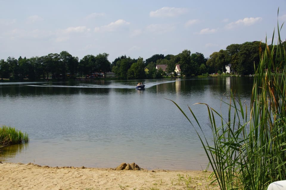 Beach, Lake view