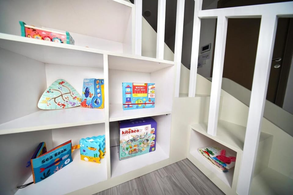 Little Bnb Under the Sea Apartment in Jakarta
