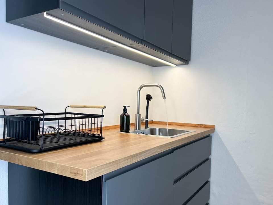 Spacious, Near Beach & Easy Parking - by Solstad Apartment in Kavala