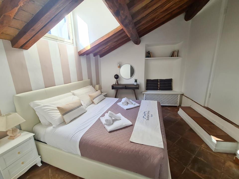 Boutique Domus Spagna Ripetta Apartment in Rome