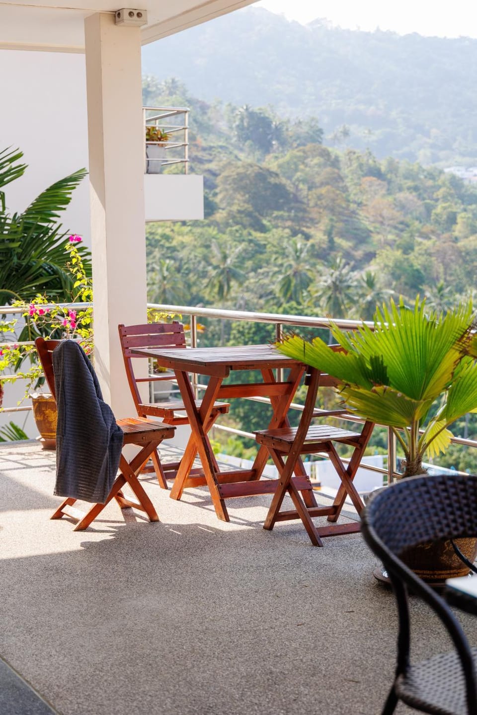 Patio, Balcony/Terrace, Mountain view
