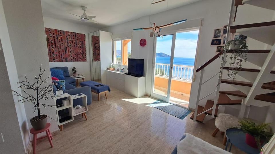 TV and multimedia, Living room, Seating area, Sea view