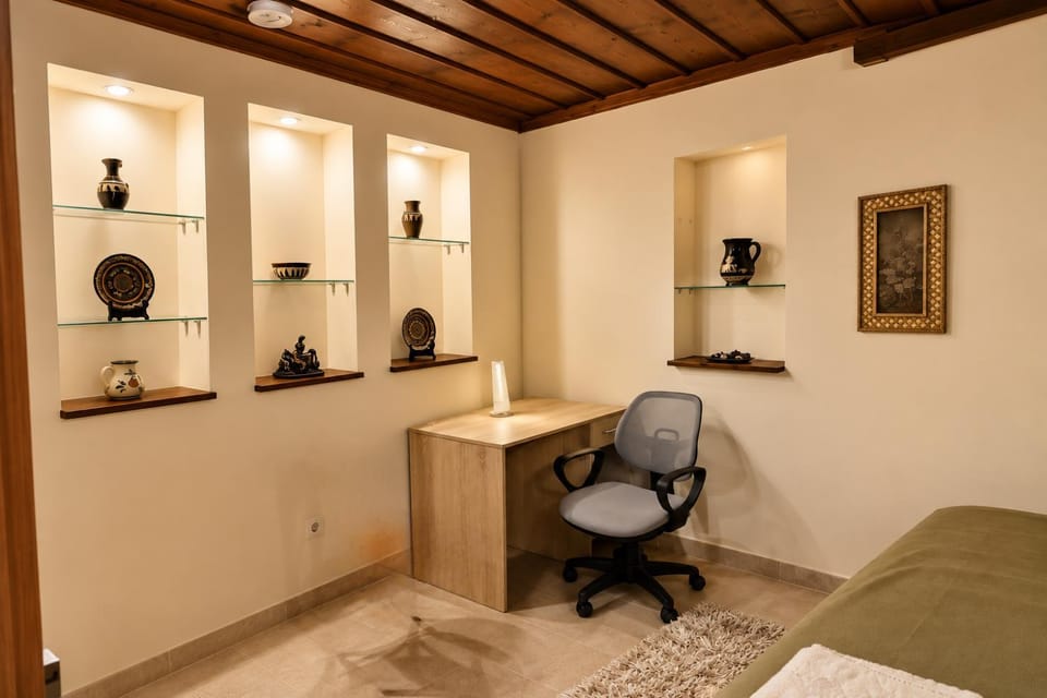 Tiny escape Apartment in Thessaloniki