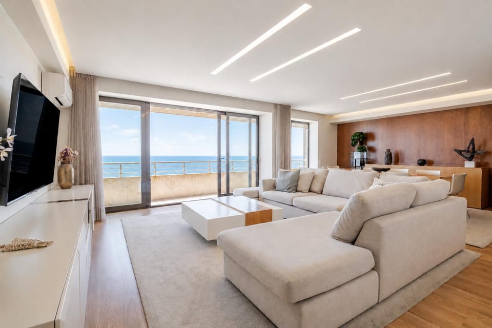 Living room, Sea view
