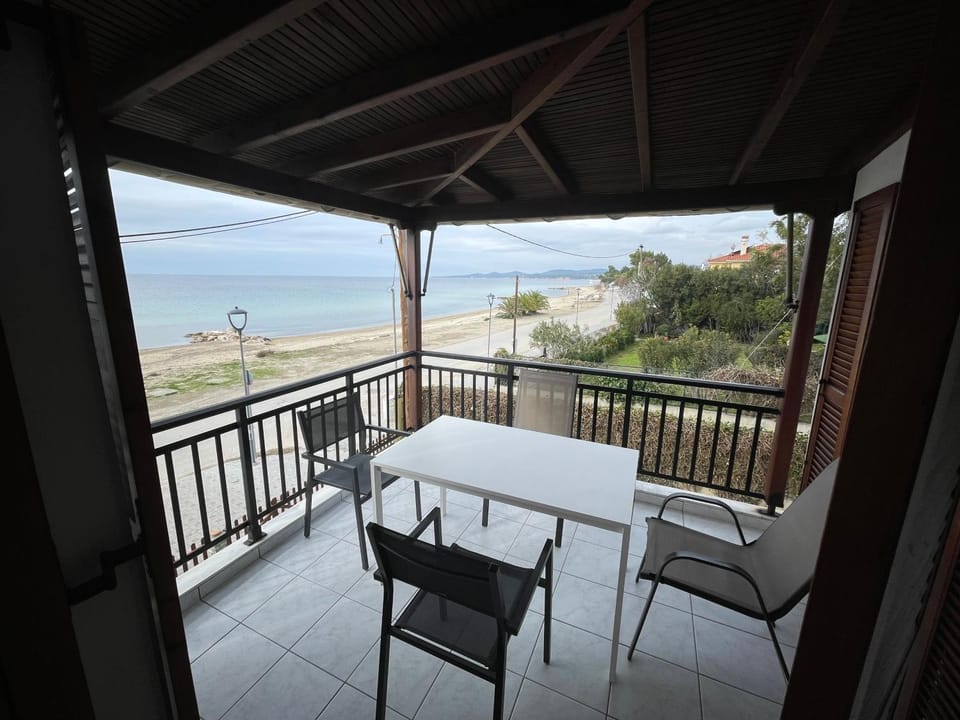 Day, View (from property/room), Balcony/Terrace, Sea view