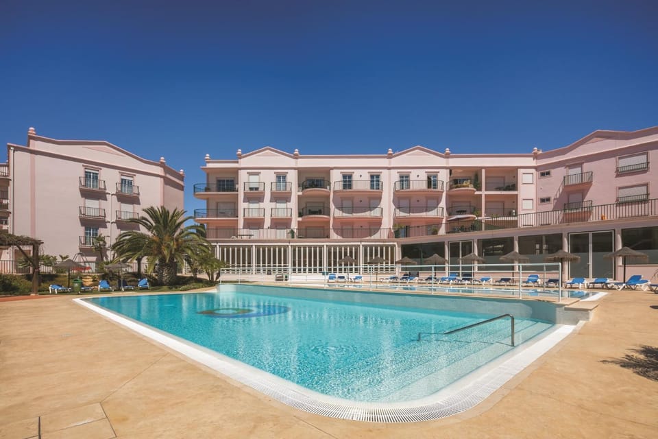 Apt. Palmeira Apartment in Luz