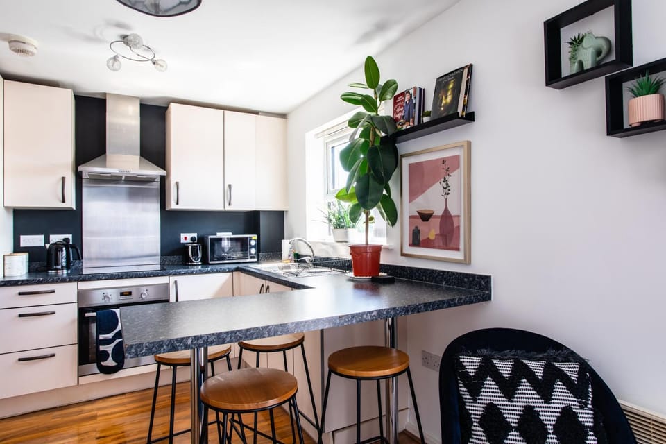 Lord Street Apartment with Free Parking & WiFi- Salford Uni, Victoria Station, AO Arena Apartment in Salford