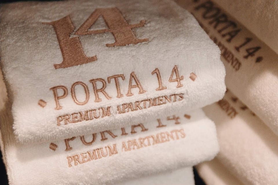 towels, towels
