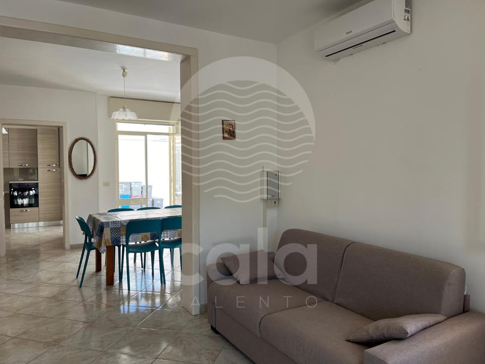 Living room, Dining area, air conditioner