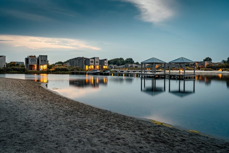 Family Studio | 4 Pers. - Landside and Waterside Apartment in Ouddorp