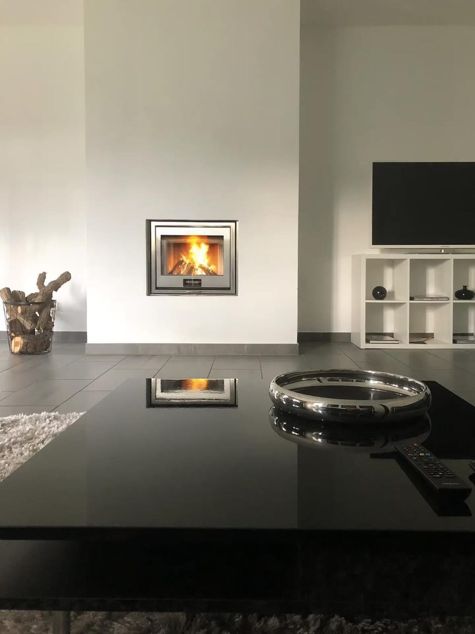 Living room, fireplace