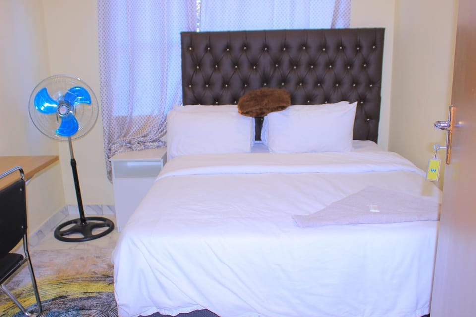 Kitty Guest House Bed and Breakfast in Cape Town