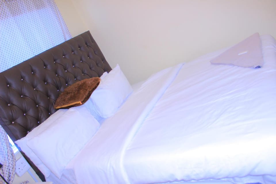 Kitty Guest House Bed and Breakfast in Cape Town
