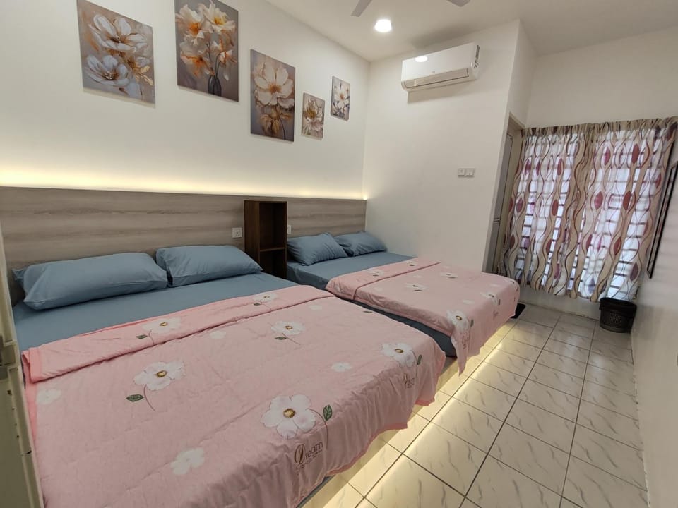 Bed, Decorative detail, Bedroom, air conditioner