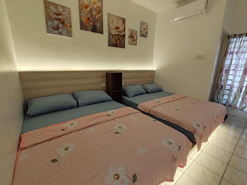 Bed, Decorative detail, Bedroom, air conditioner