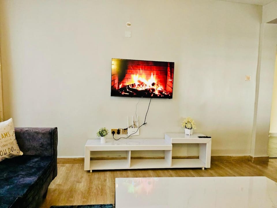 Communal lounge/ TV room, TV and multimedia, Seating area, Evening entertainment