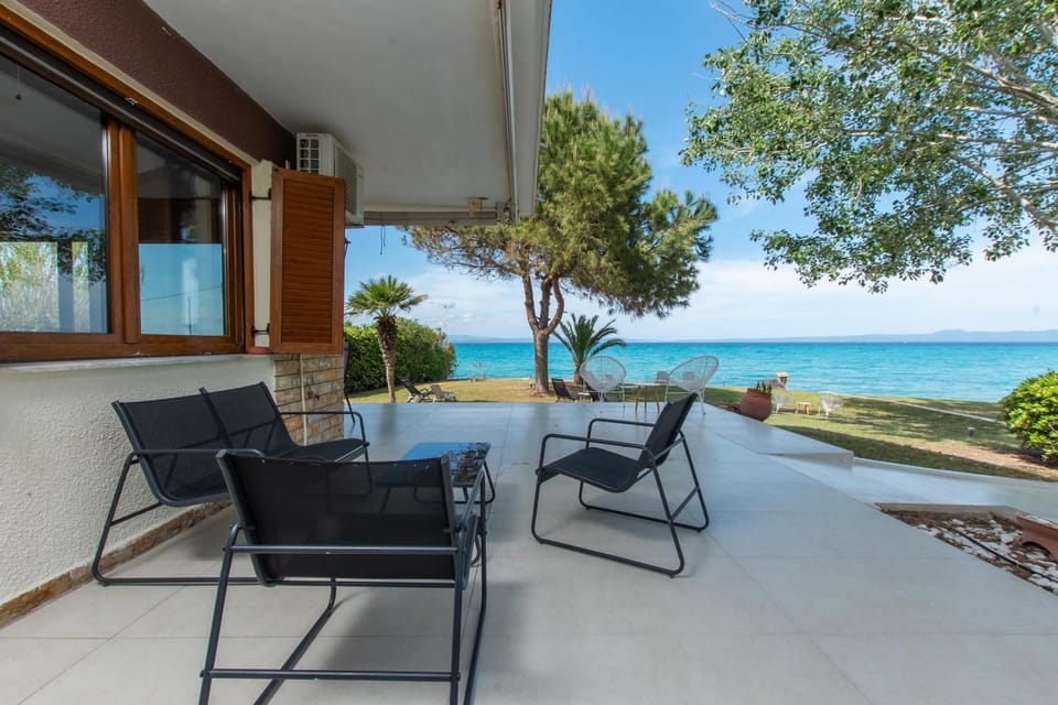 Akti Hanioti Seafront Apartment 1 Apartment in Halkidiki