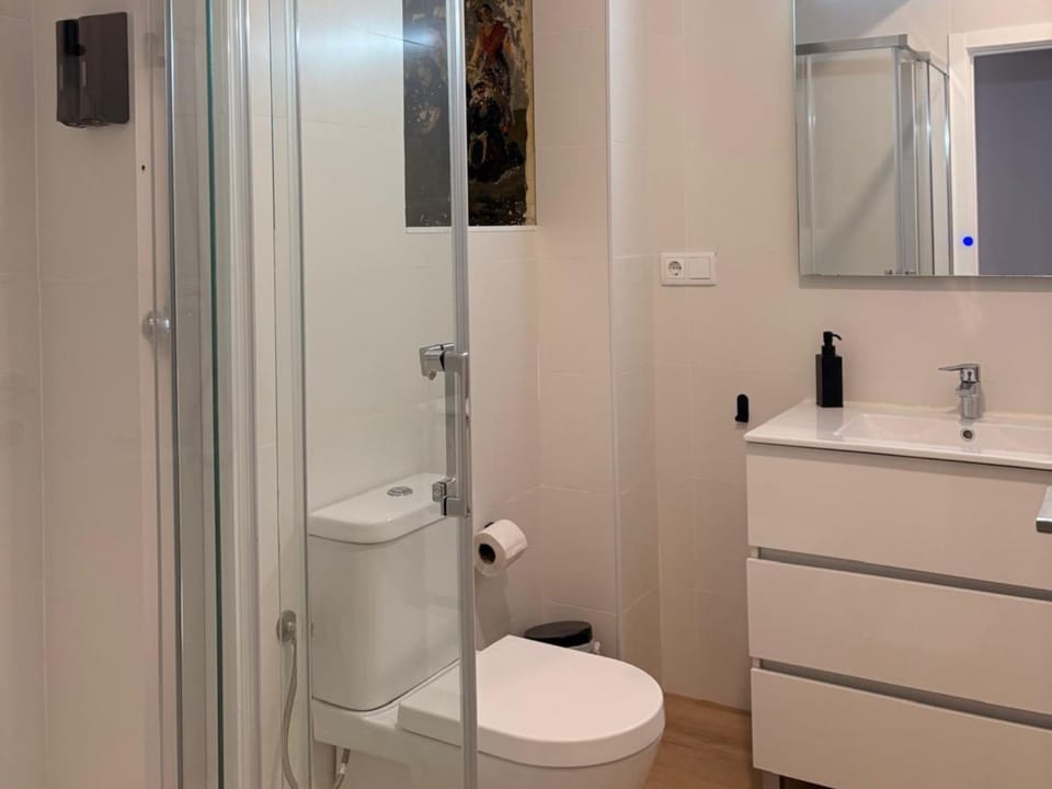 Shower, Bathroom