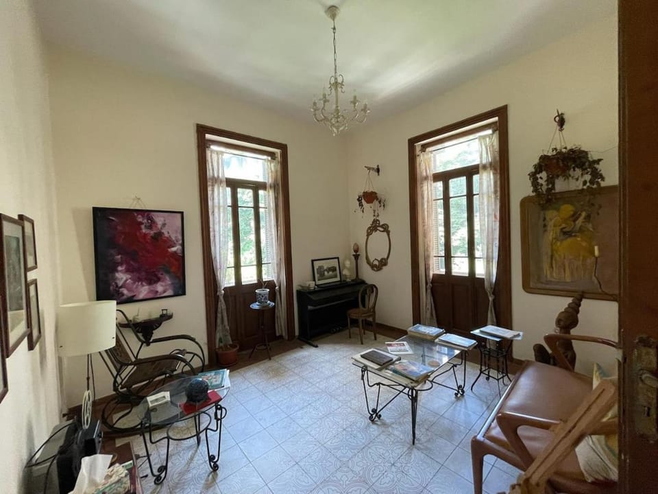 Lovely apartment in historic Garden City Apartment in Cairo