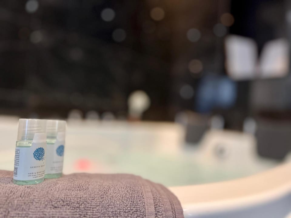 Spa and wellness centre/facilities, Spa and wellness centre/facilities, Bath