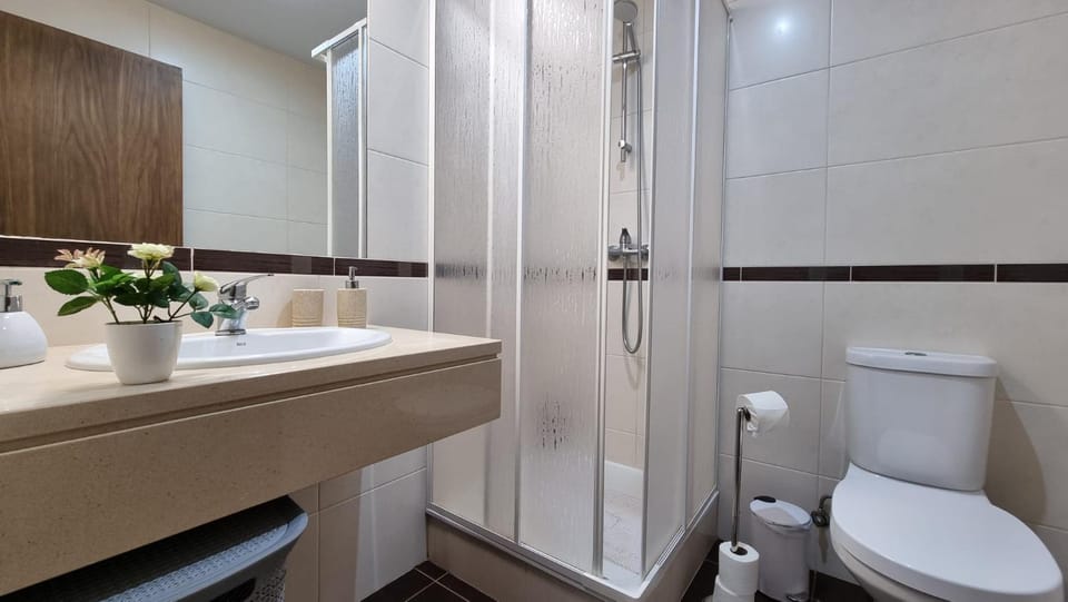Lexus Apartment - Garajau Apartment in Caniço