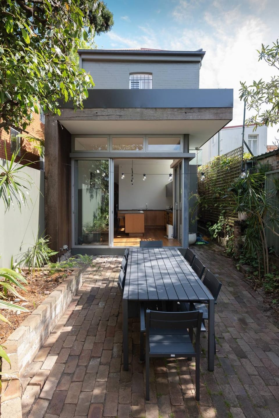 Newtown Terrace House Oasis House in Sydney