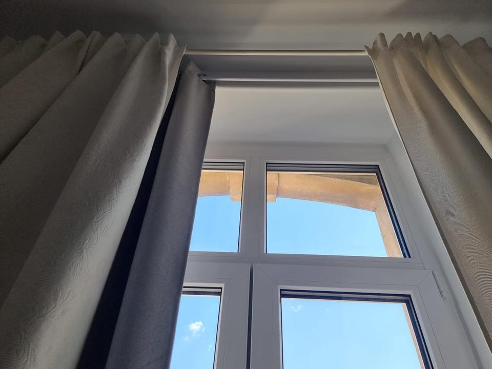 soundproof