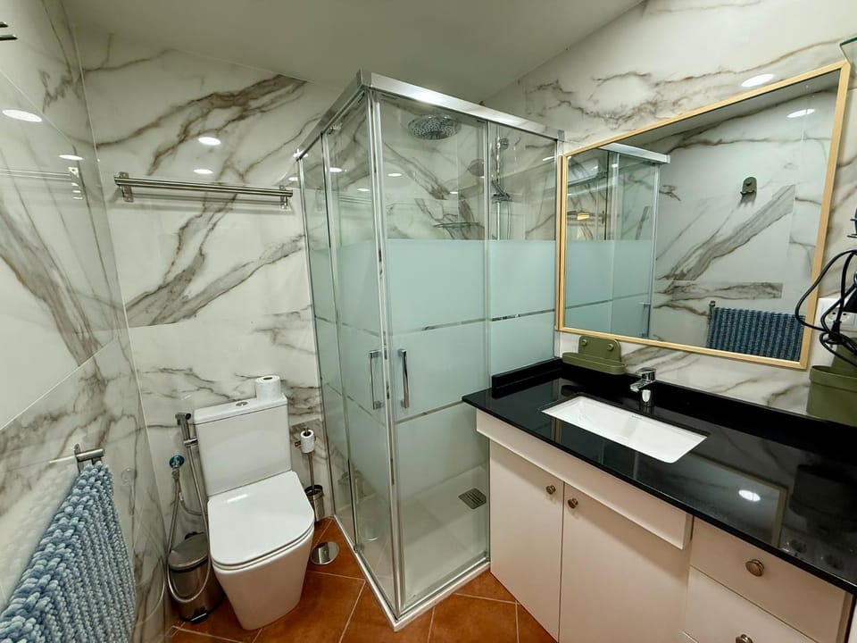 Shower, Bathroom