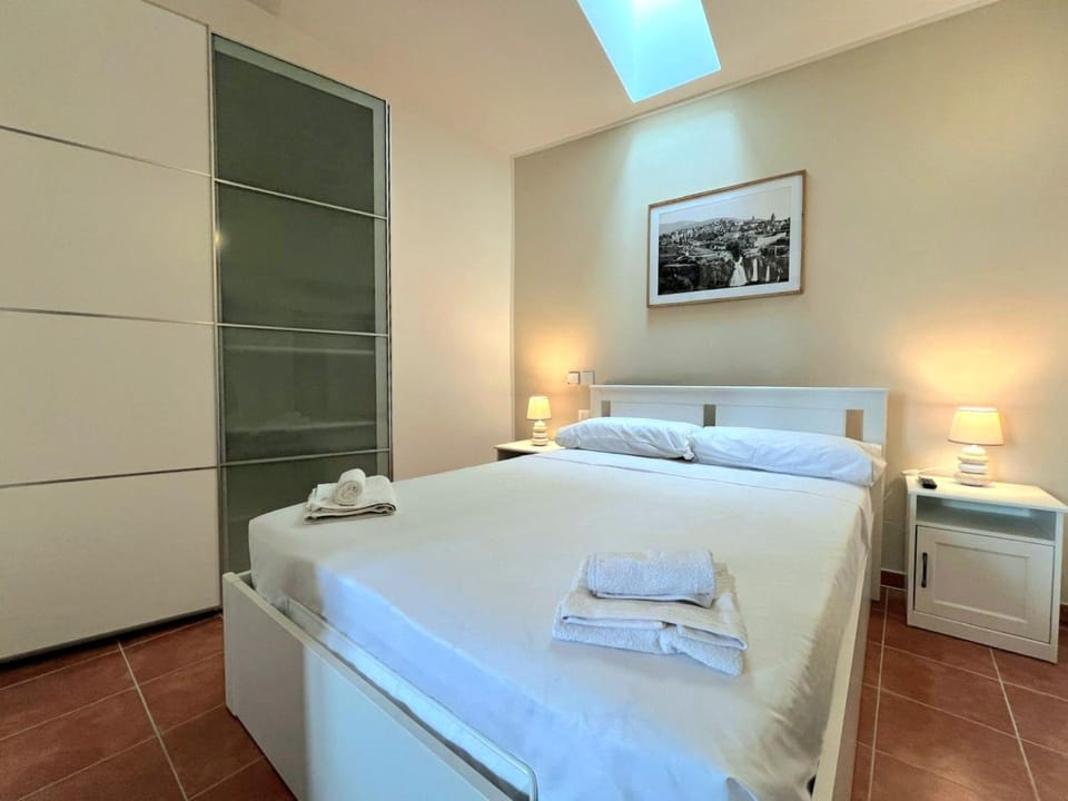 Bed, Bedroom, wardrobe