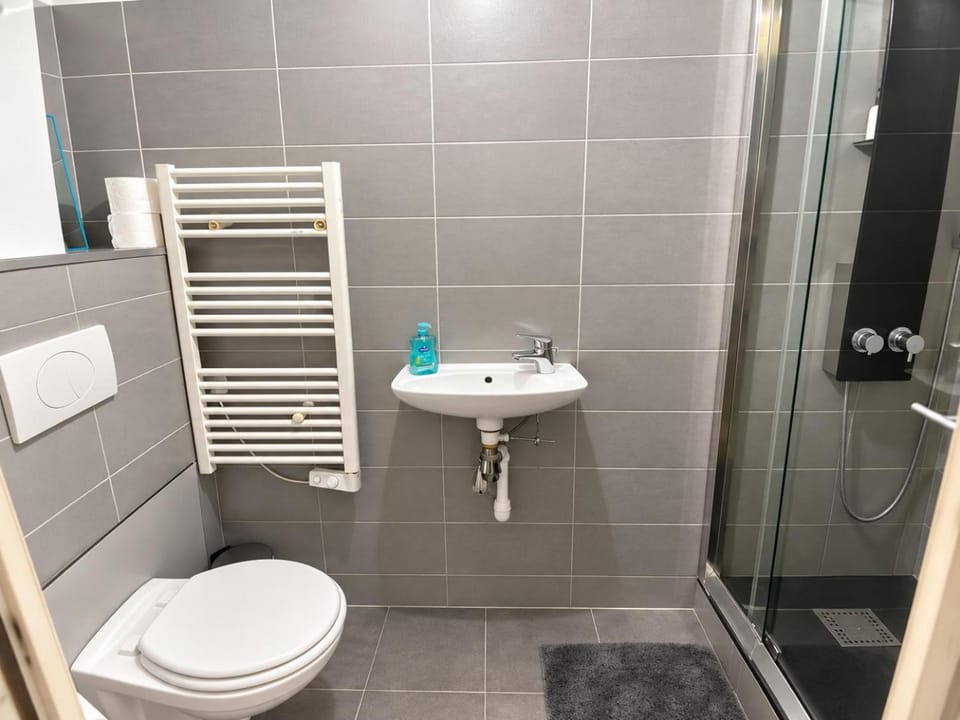 Appartement Atypique Cosy et Hyper Centre Paris 10eme près du Canal Saint-Martin Apartment in Paris