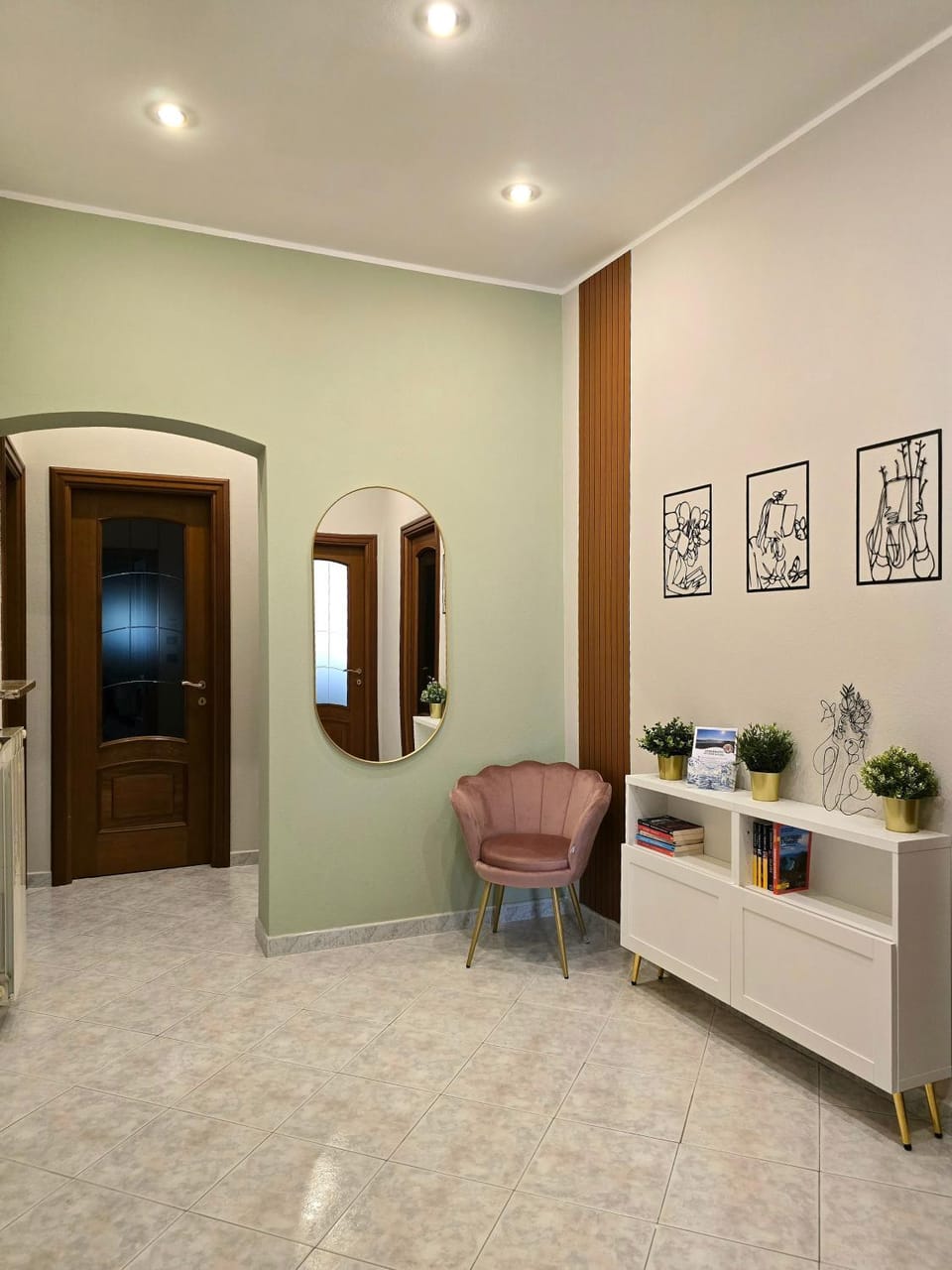 Property building, Living room