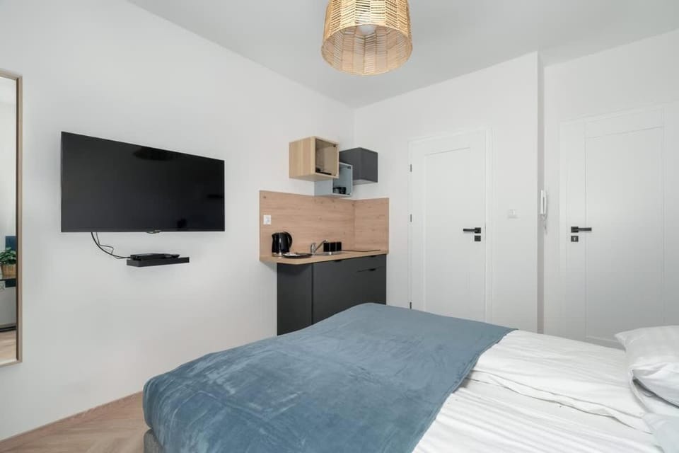 Kitchen or kitchenette, Photo of the whole room, Bedroom