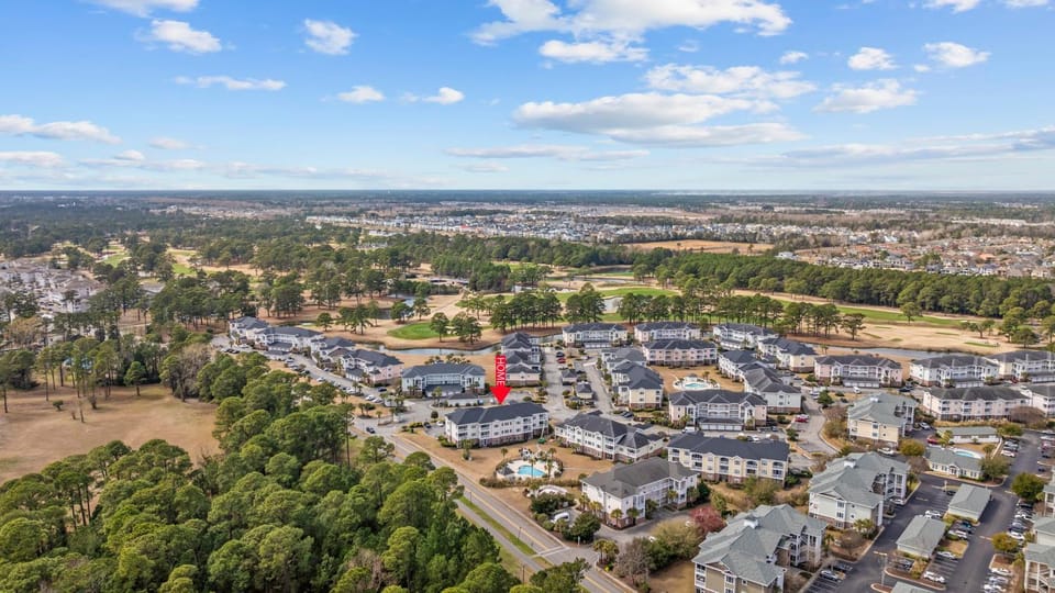 2 BR Condo, in sought after Myrtlewood! retreat Sleeps 4! Apartment in Myrtle Beach