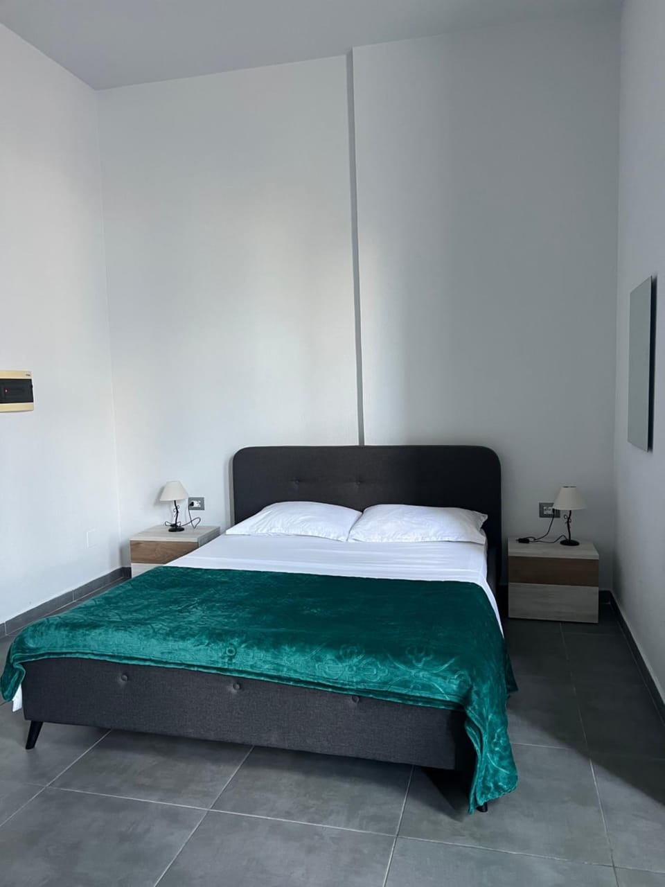 Tirana Room 83 Apartment in Tirana