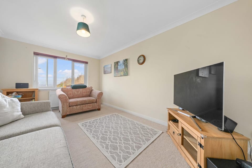 Communal lounge/ TV room, Living room