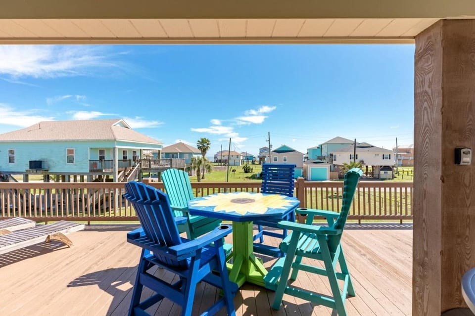 Nauti By Nature home House in Bolivar Peninsula