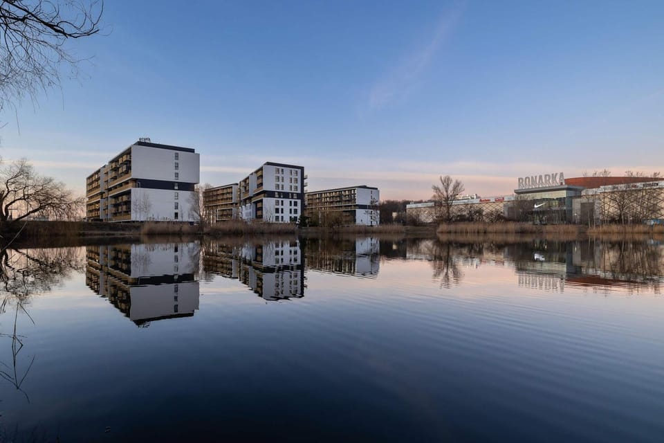 Property building, Day, Natural landscape