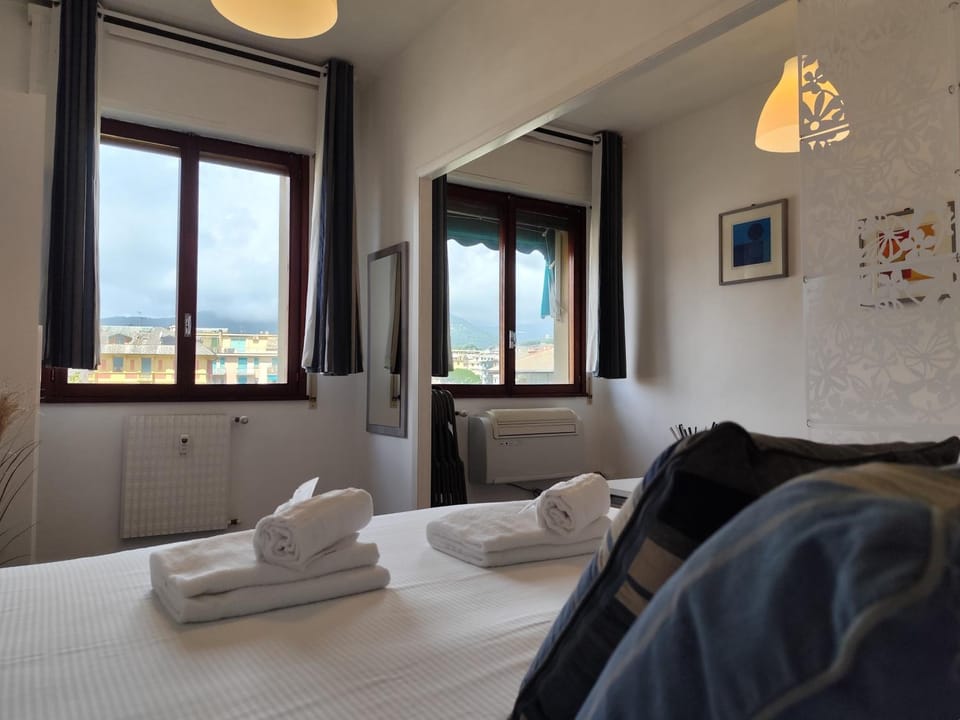 Property building, Bed, View (from property/room)