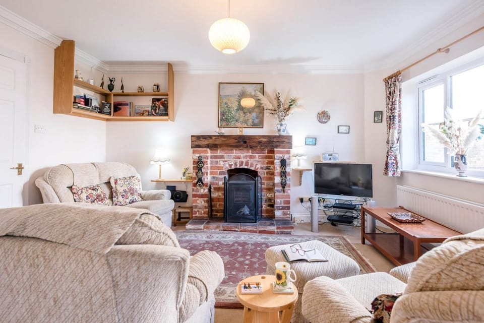 3 Barley Lands, Aldeburgh House in Aldeburgh