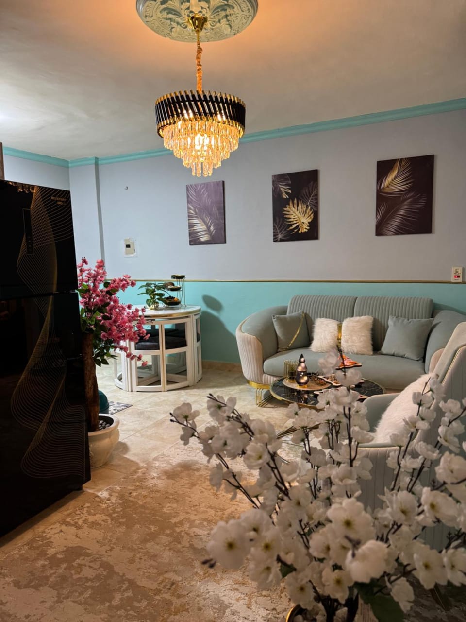 Living room, Seating area