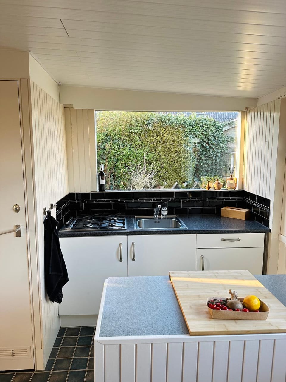 Kitchen or kitchenette, stove