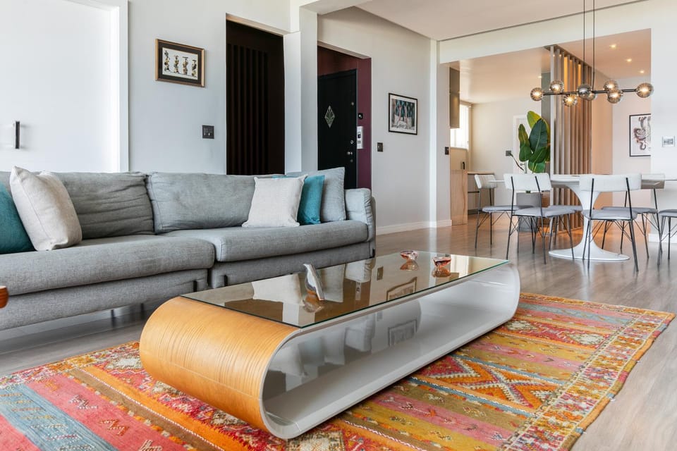 Spectacular 4BR,180sqm,Oceanview in Copacabana Apartment in Rio de Janeiro