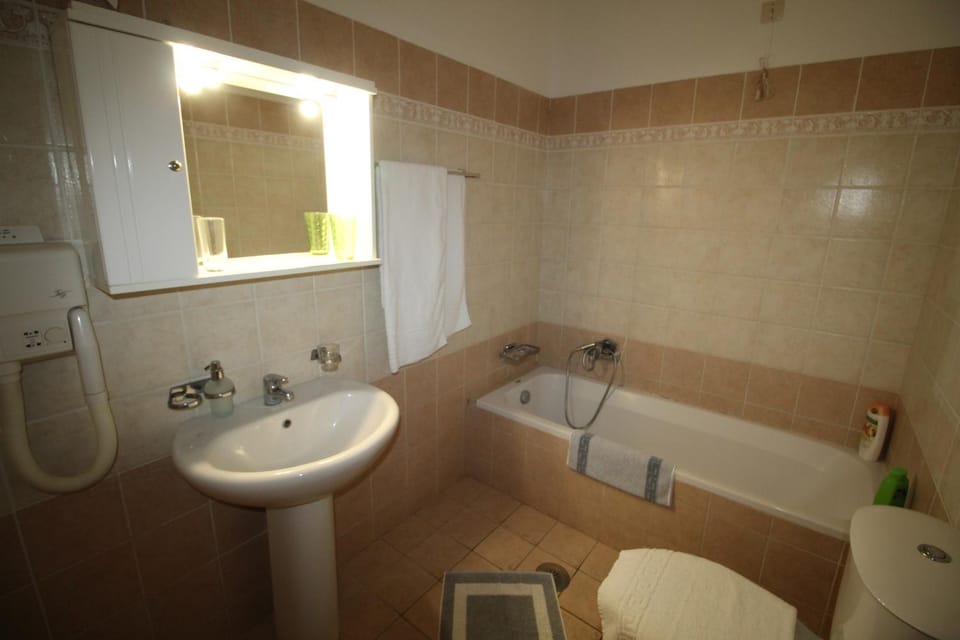 zorbas apartment deluxe Apartment in Moraitika