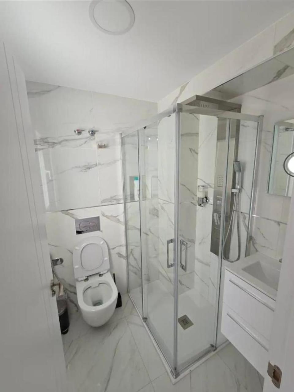Paradise Home Apartment in Valencia
