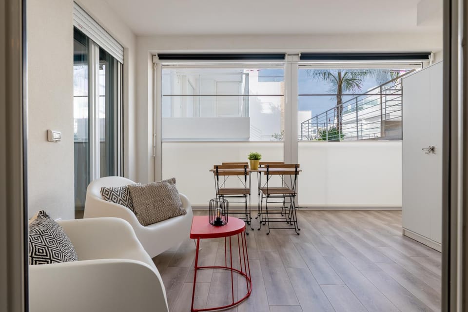 Patio, Seating area