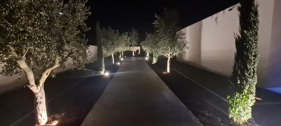 Villa signature piscine jacuzzi Villa in Nimes